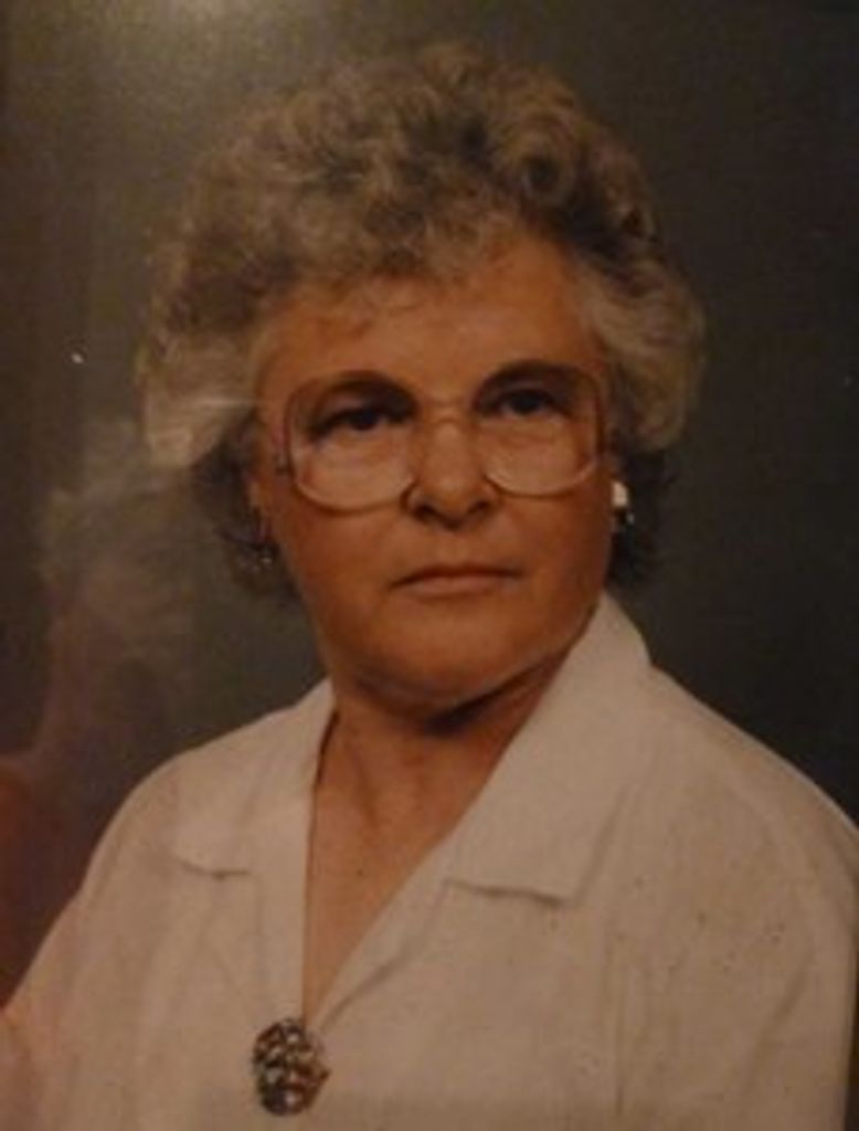 Shirley Y. Stoops
