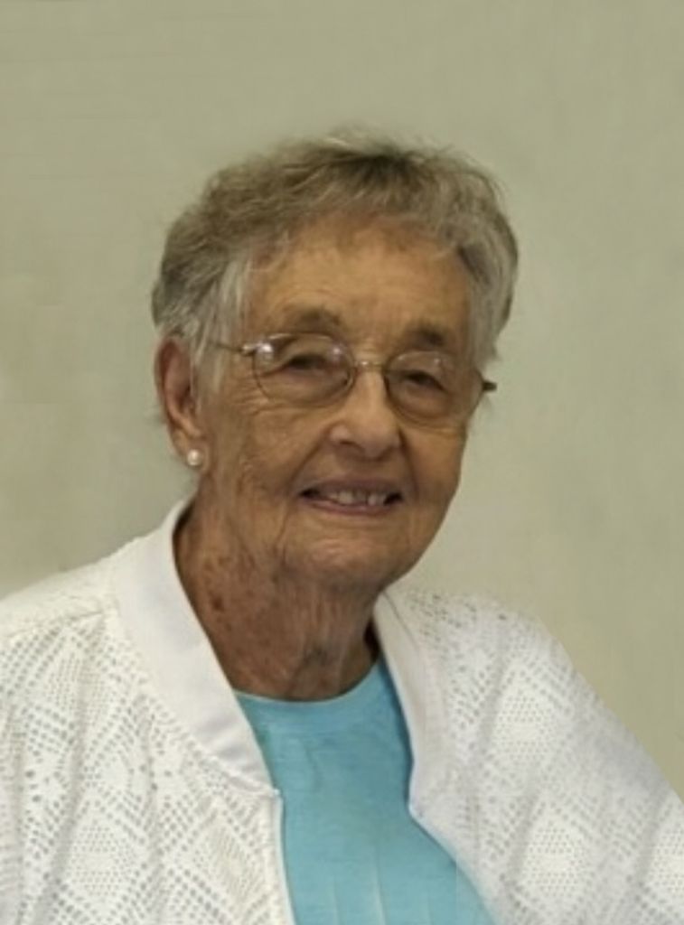 Helen (Devine)  Streepy Profile Photo