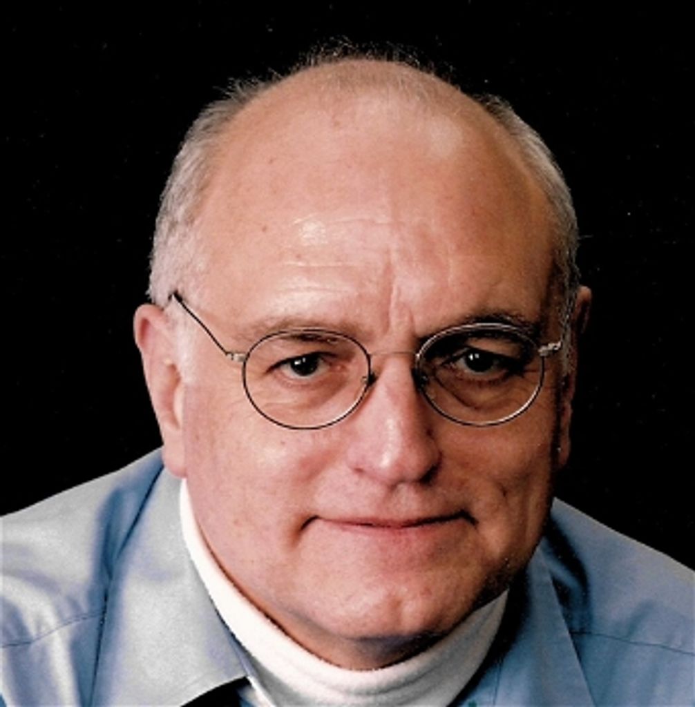 Edward Lee