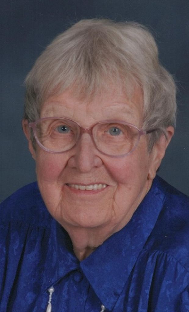 Genevieve Rosella (Fladten)  Holden