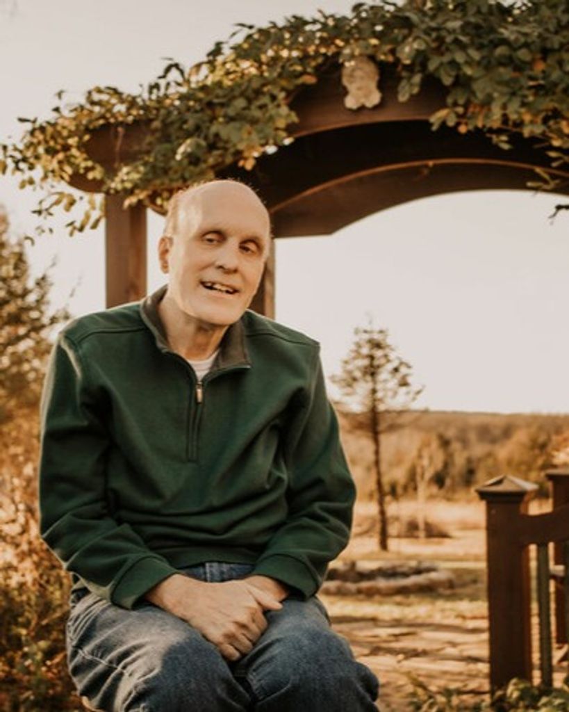 Brett Steven Wells Profile Photo