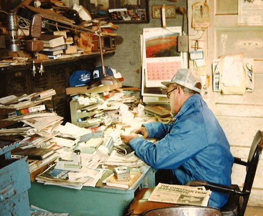 Tom D. East photo gallery thumbnail 107 of 183