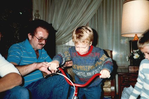 Robert Roland Richards photo gallery thumbnail 31 of 82