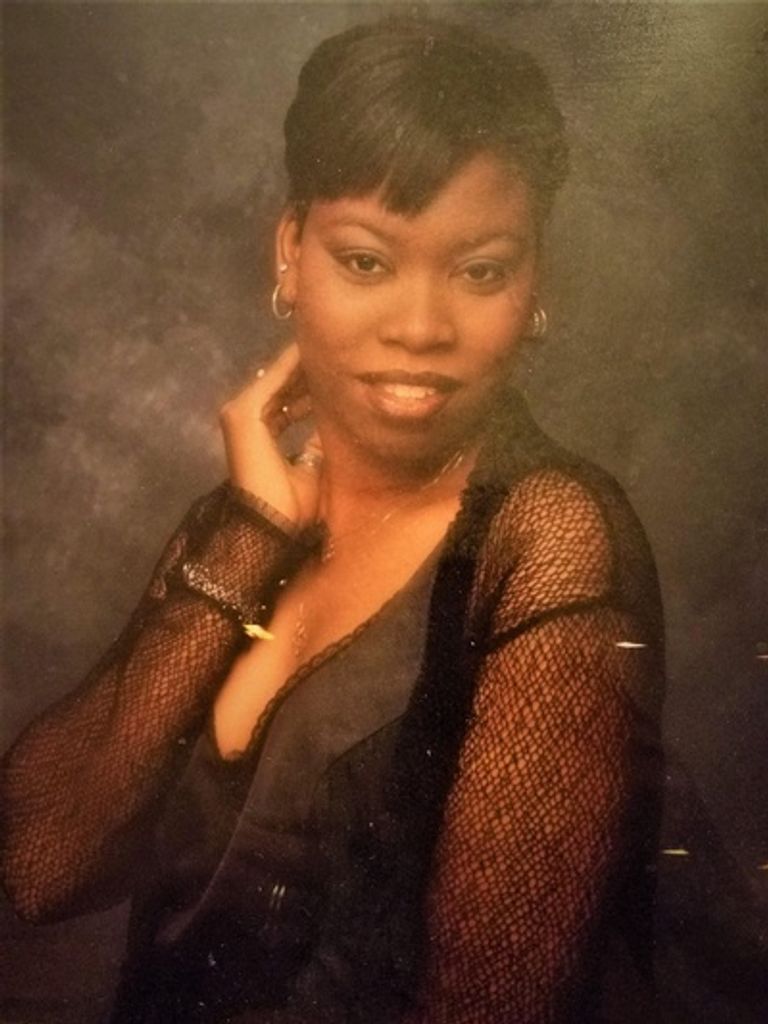 Mrs. Dawnshire Latisha Miller