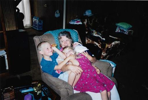 Elizabeth Ann Mcmillen photo gallery thumbnail 9 of 26