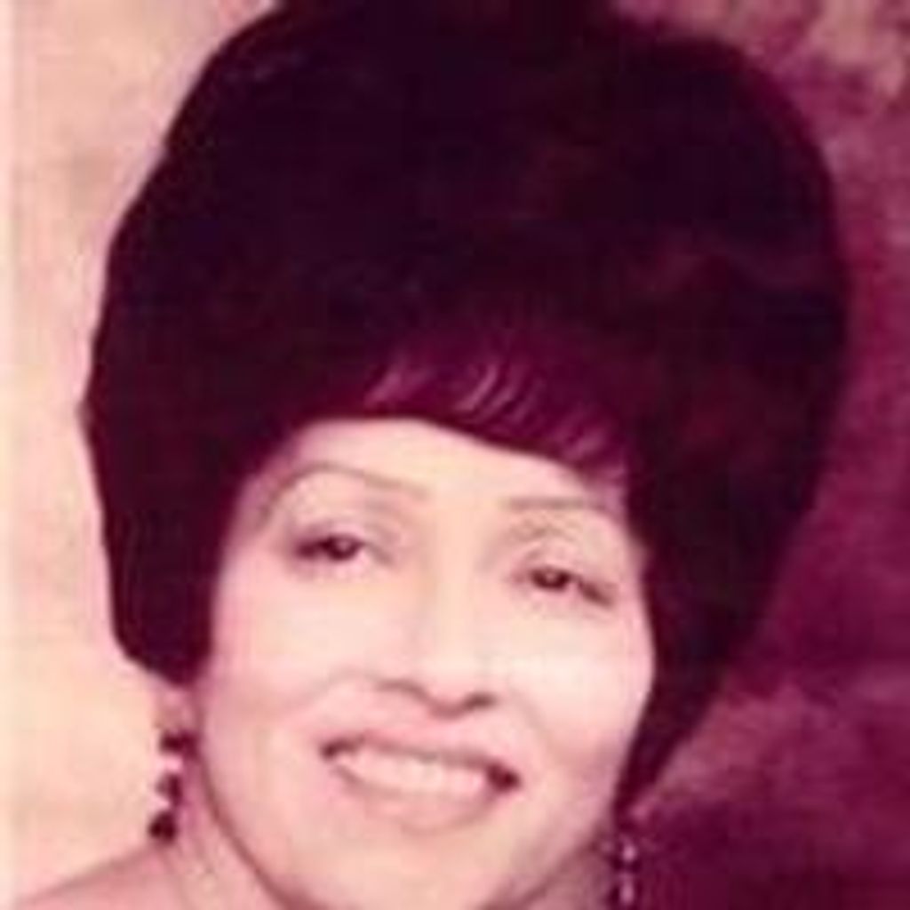Maggie Navarro Armstrong
