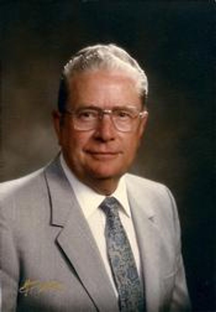 Lawrence "Tubby" A. Knebler Profile Photo