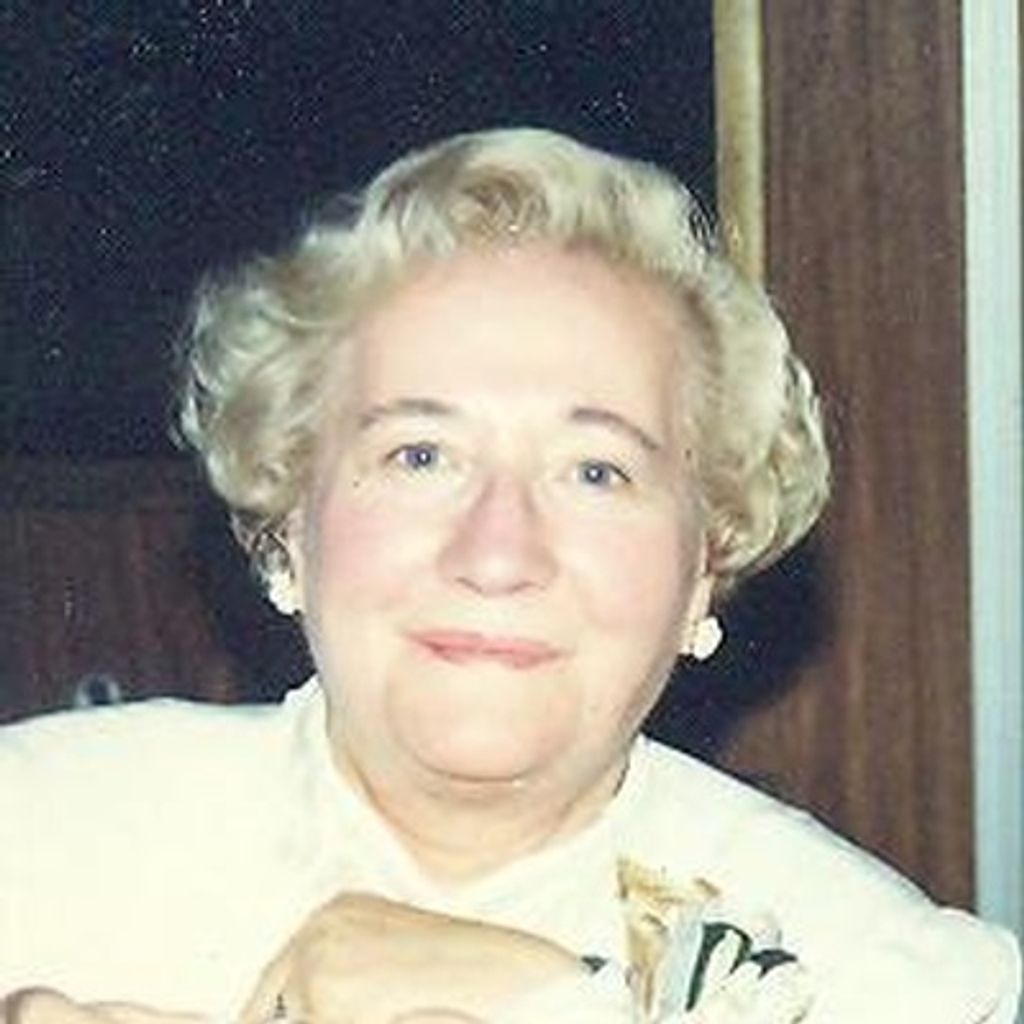 Lena Costanzo Profile Photo