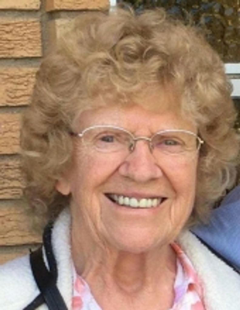 Lounette Ilene Hinkle