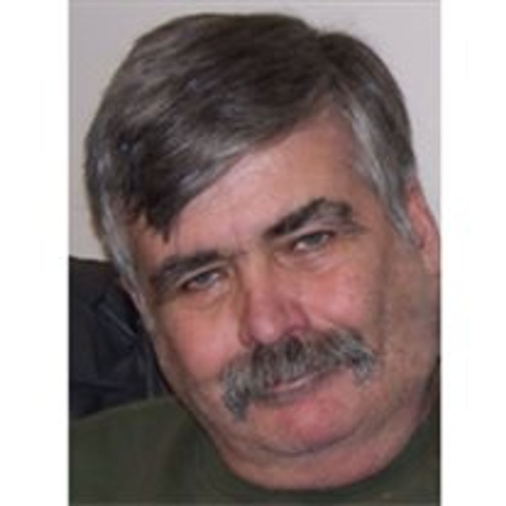 Robert "Bob" E. Tootell Profile Photo