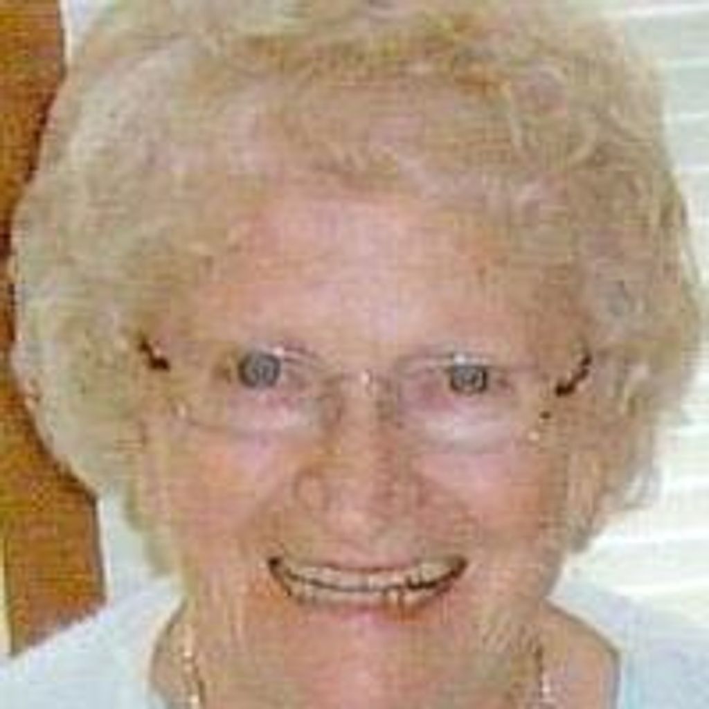 Dorothy Jean "Dot" Veivia