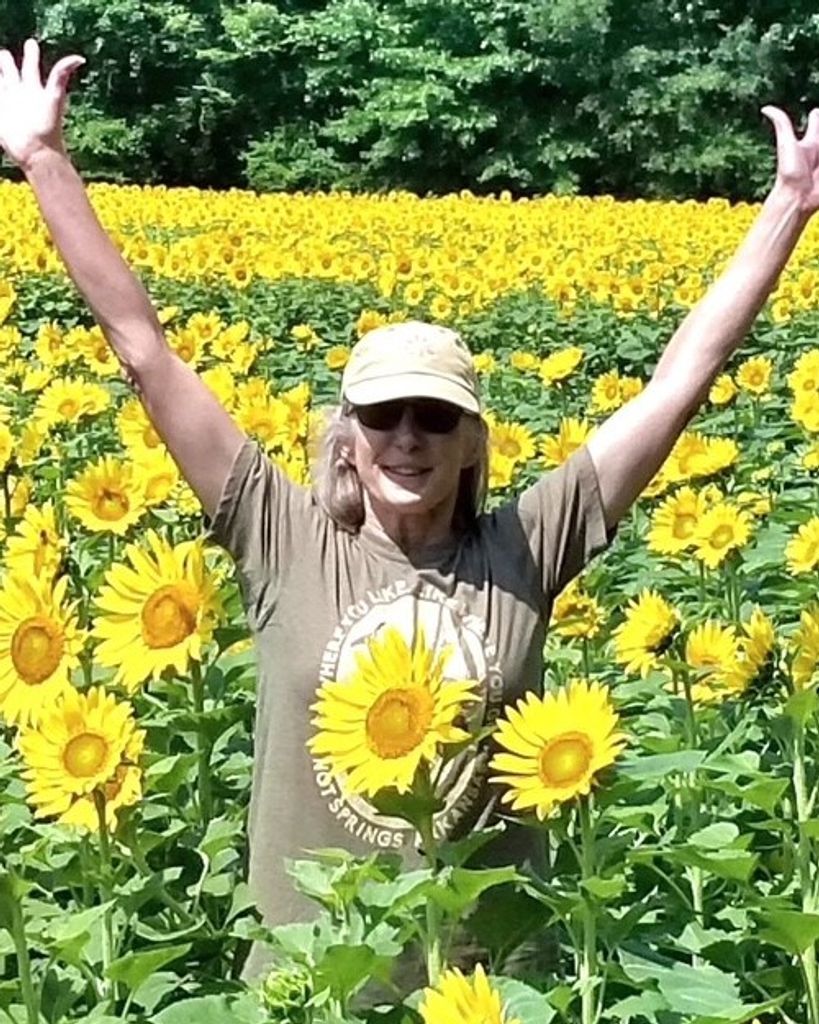 Mary Beth Hernandez Profile Photo