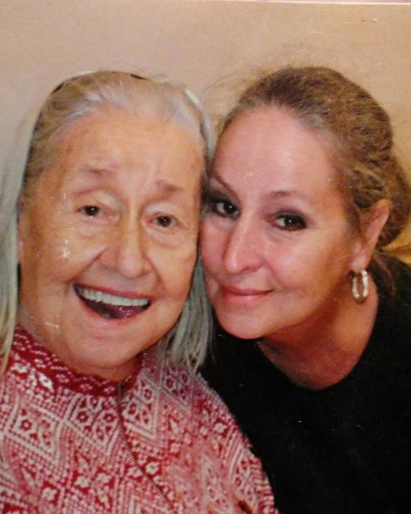 Pamela Douglas Profile Photo