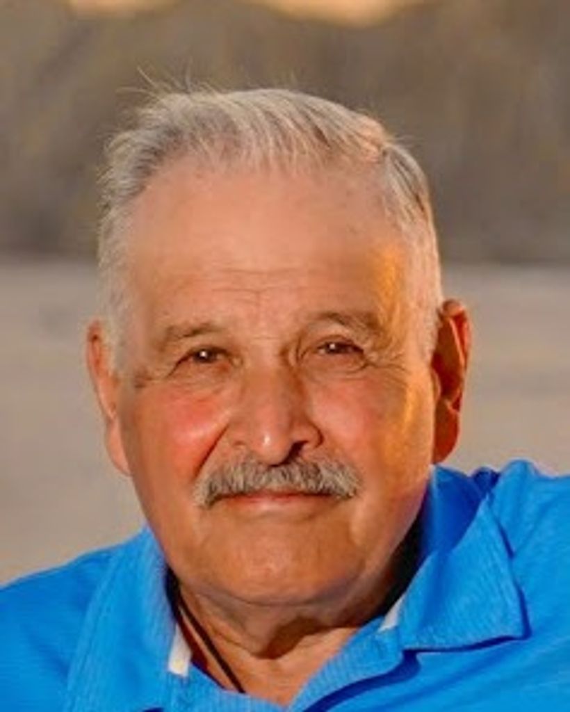 Mario Flores Alegría Profile Photo