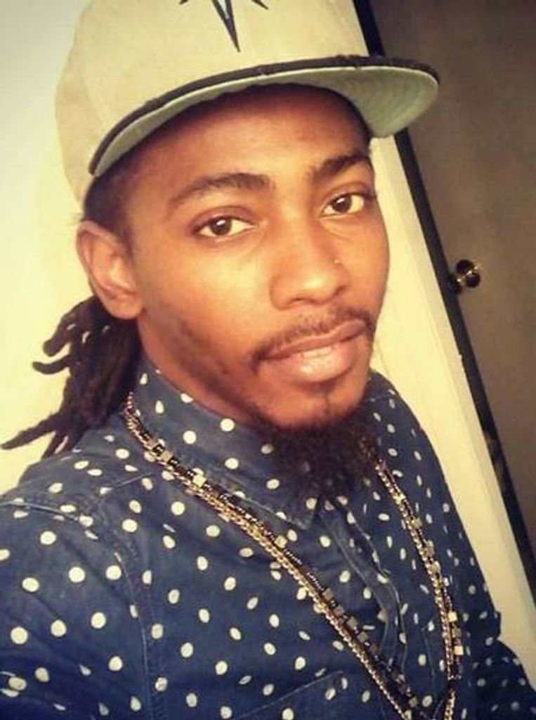 Joshua Carnel Robinson Profile Photo