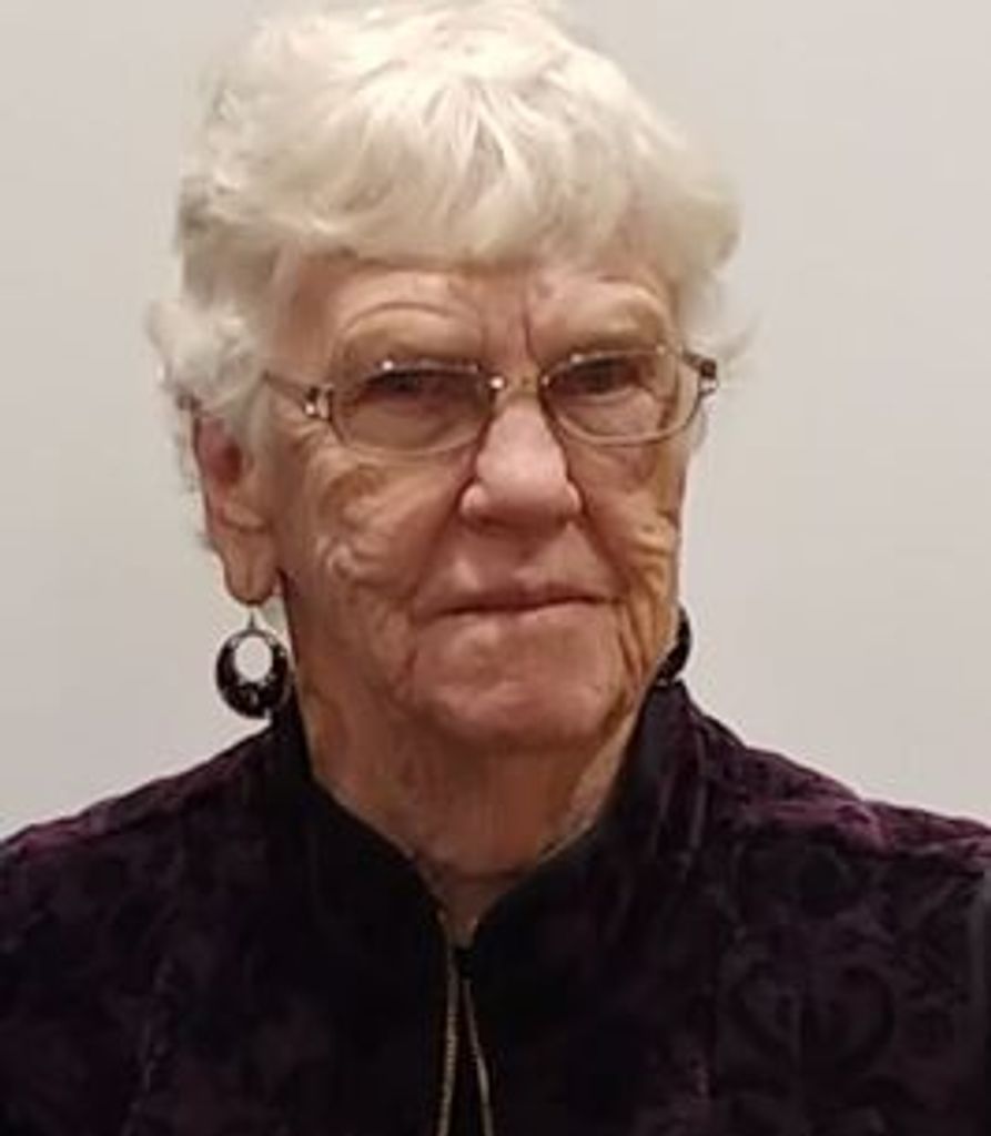 Helen Grassl Profile Photo