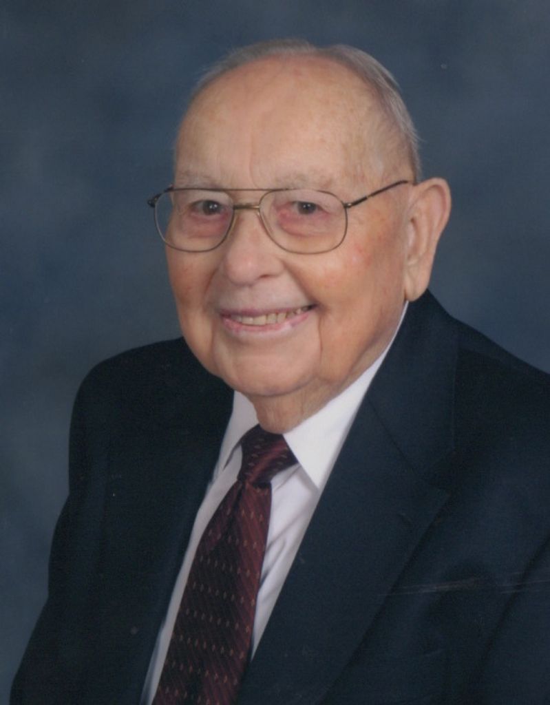 Robert "Bob" Earl Mann