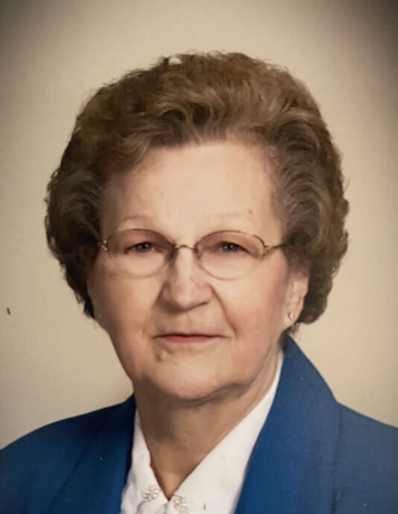 Lorraine Kujak
