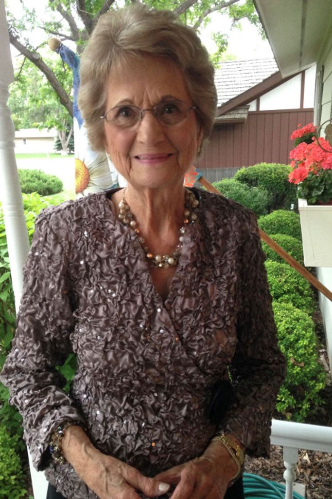 Norma Kathleen (Mjolsness)  Thiesen