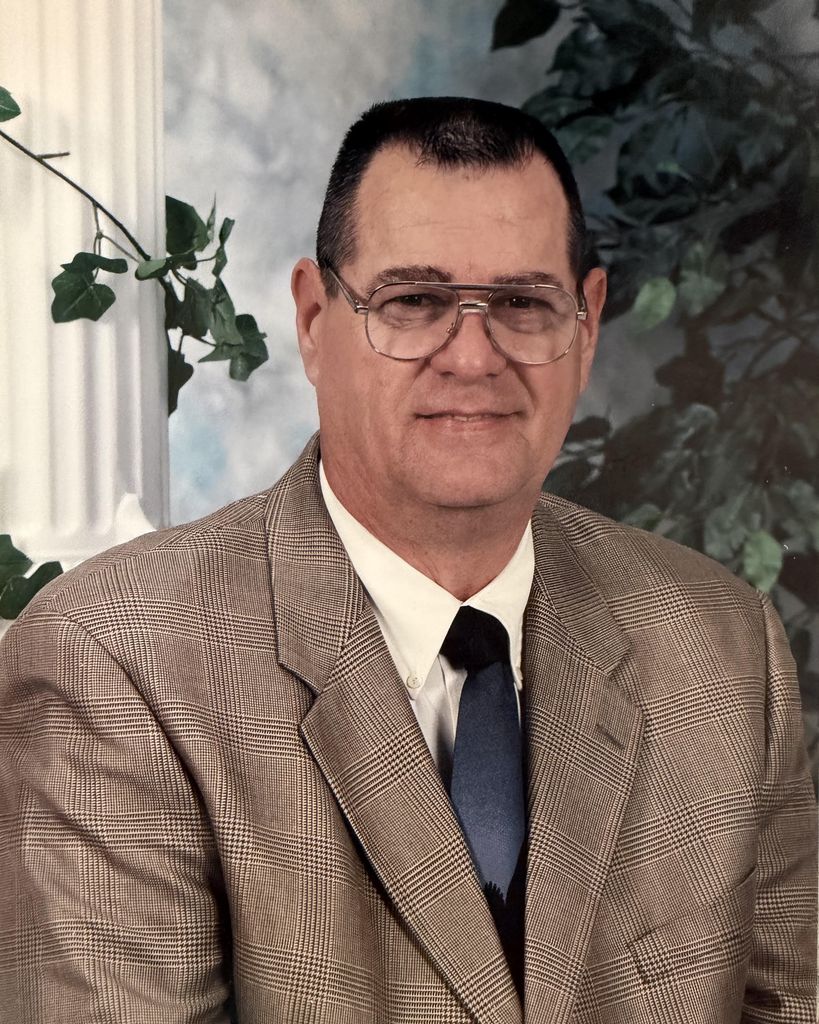 Ray Wesley Hollis Profile Photo