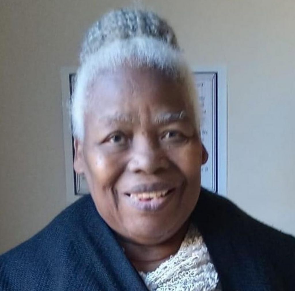 Joy Clay Oliver Profile Photo