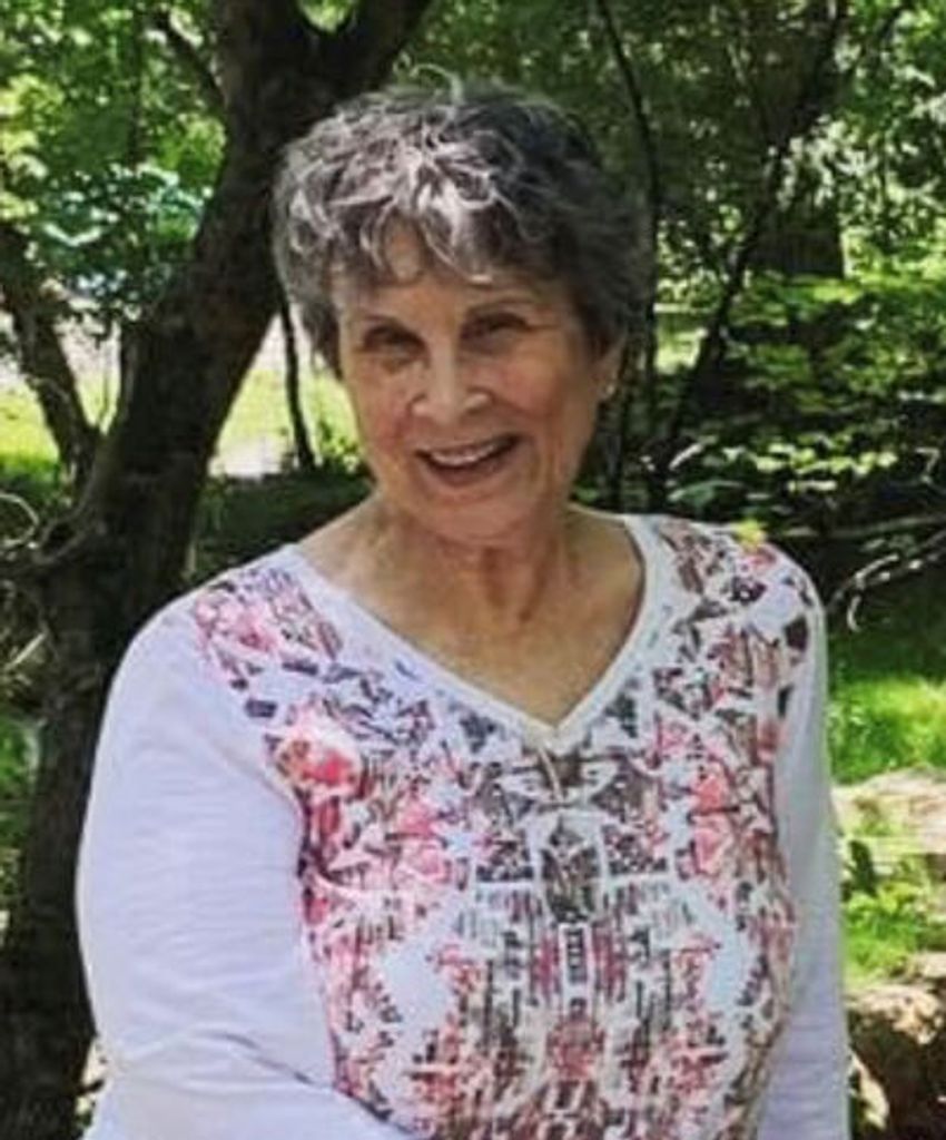 Sherry Savage Profile Photo