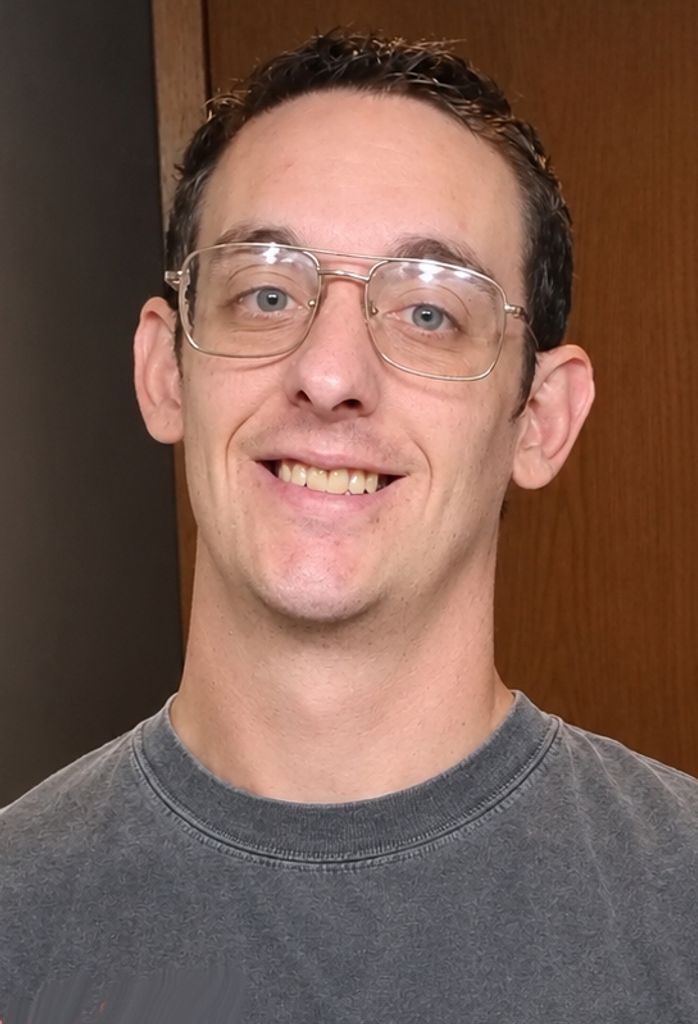 Zachary Daniel Card Profile Photo