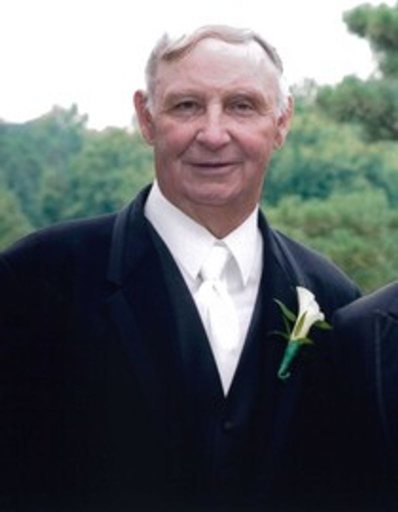 Lecil Riley Profile Photo