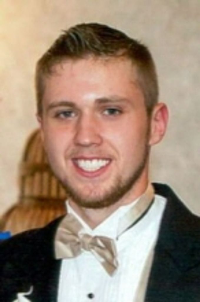 Luke M Henderson
