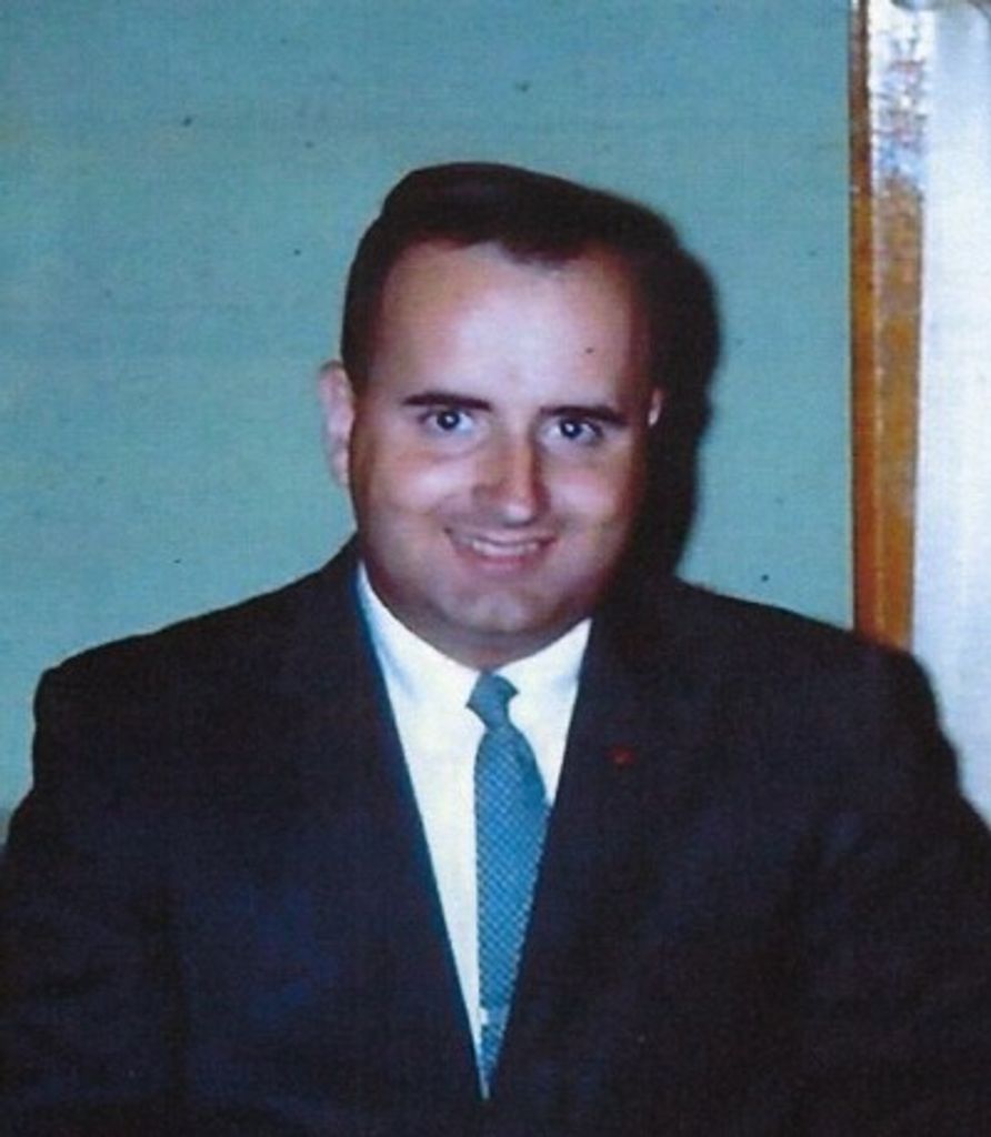 Lyston Russell Knappenberger Profile Photo