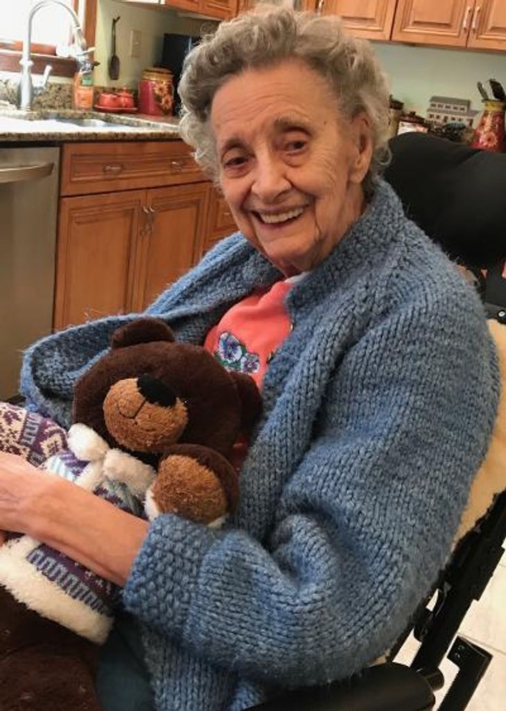 Lorraine Carol Weeks