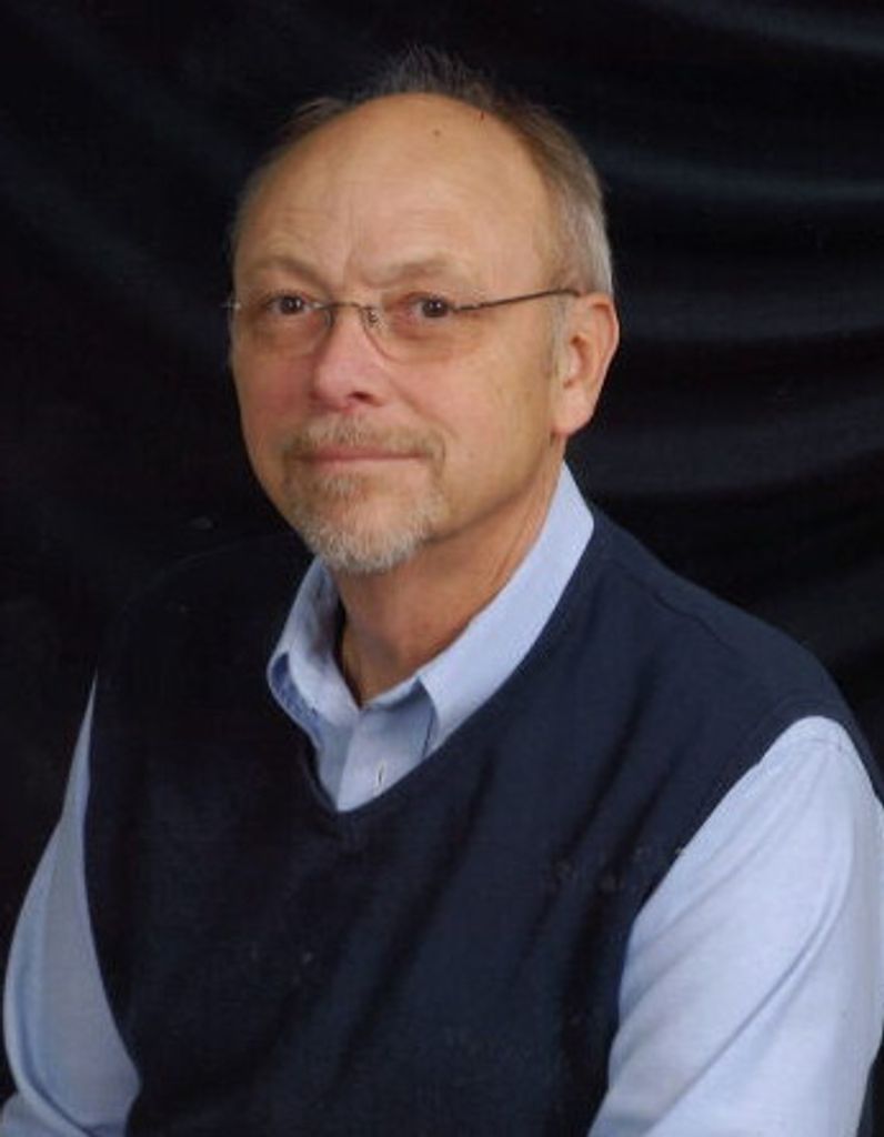 James E. Schmitt Profile Photo