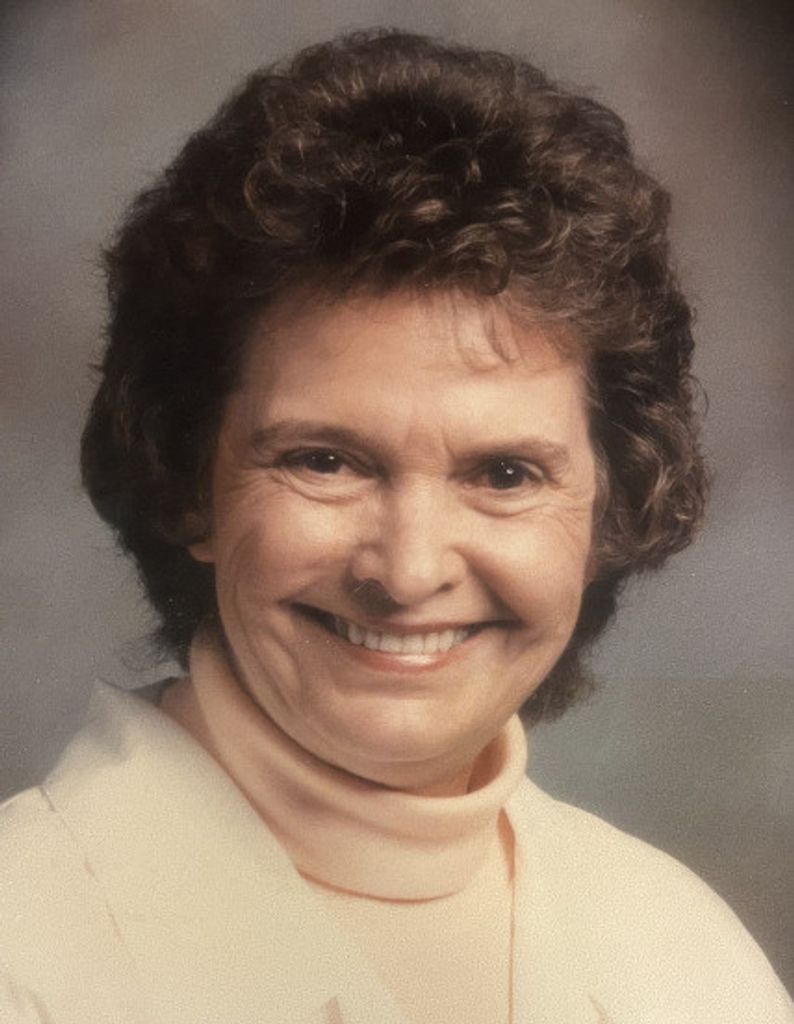 Virginia Lee Cox Profile Photo