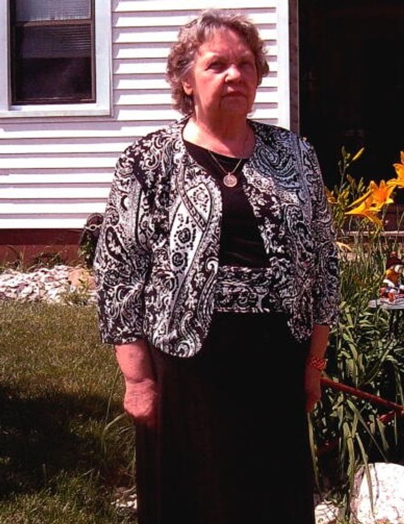 Clara Chambers Profile Photo