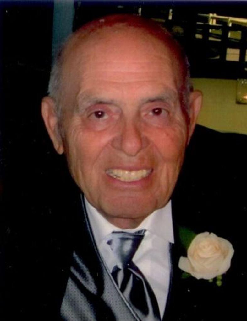 Alexander Luzzi