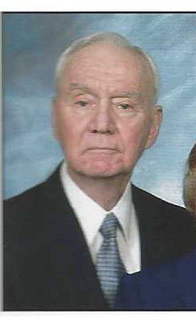 Richard W. Nicholls Profile Photo