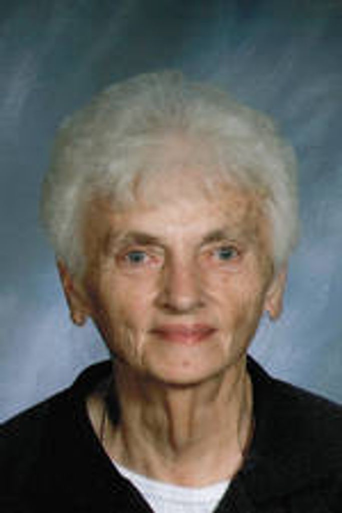 Catherine M Summers