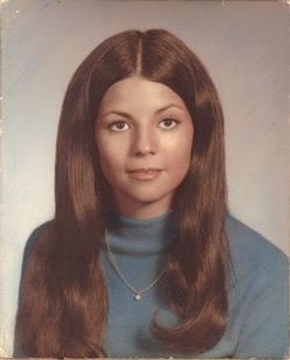 Mary Flores Profile Photo