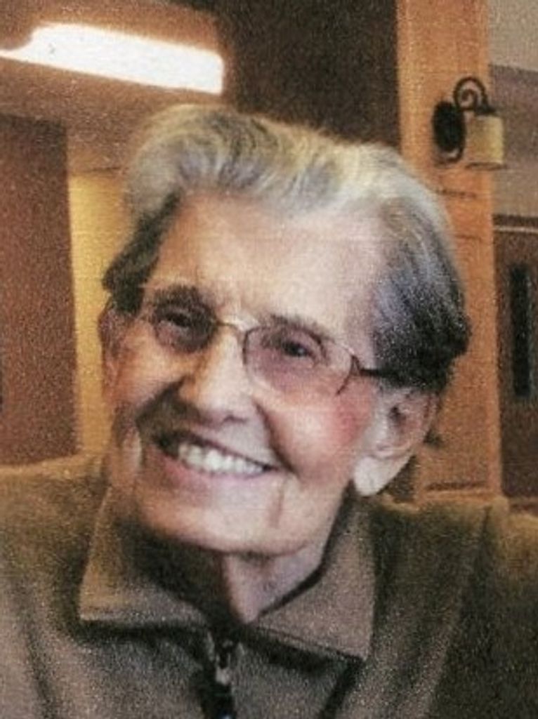 Hilaria 'Larry' Szyplinski