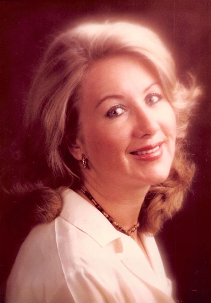 Sieglinde Regina Pakzad