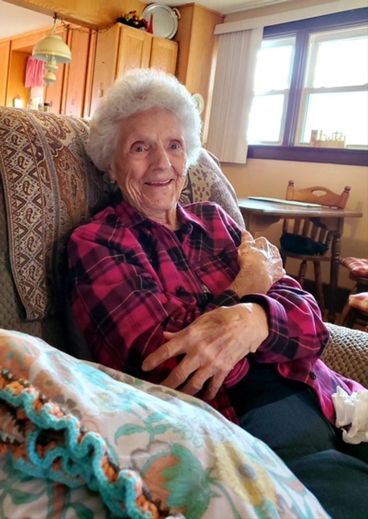 Mary Pauline Leines Profile Photo