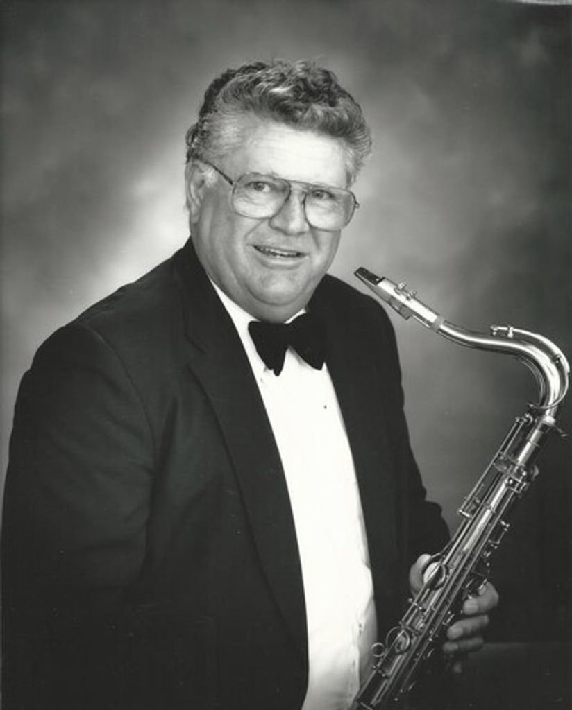 Roldan F. Vigil Profile Photo