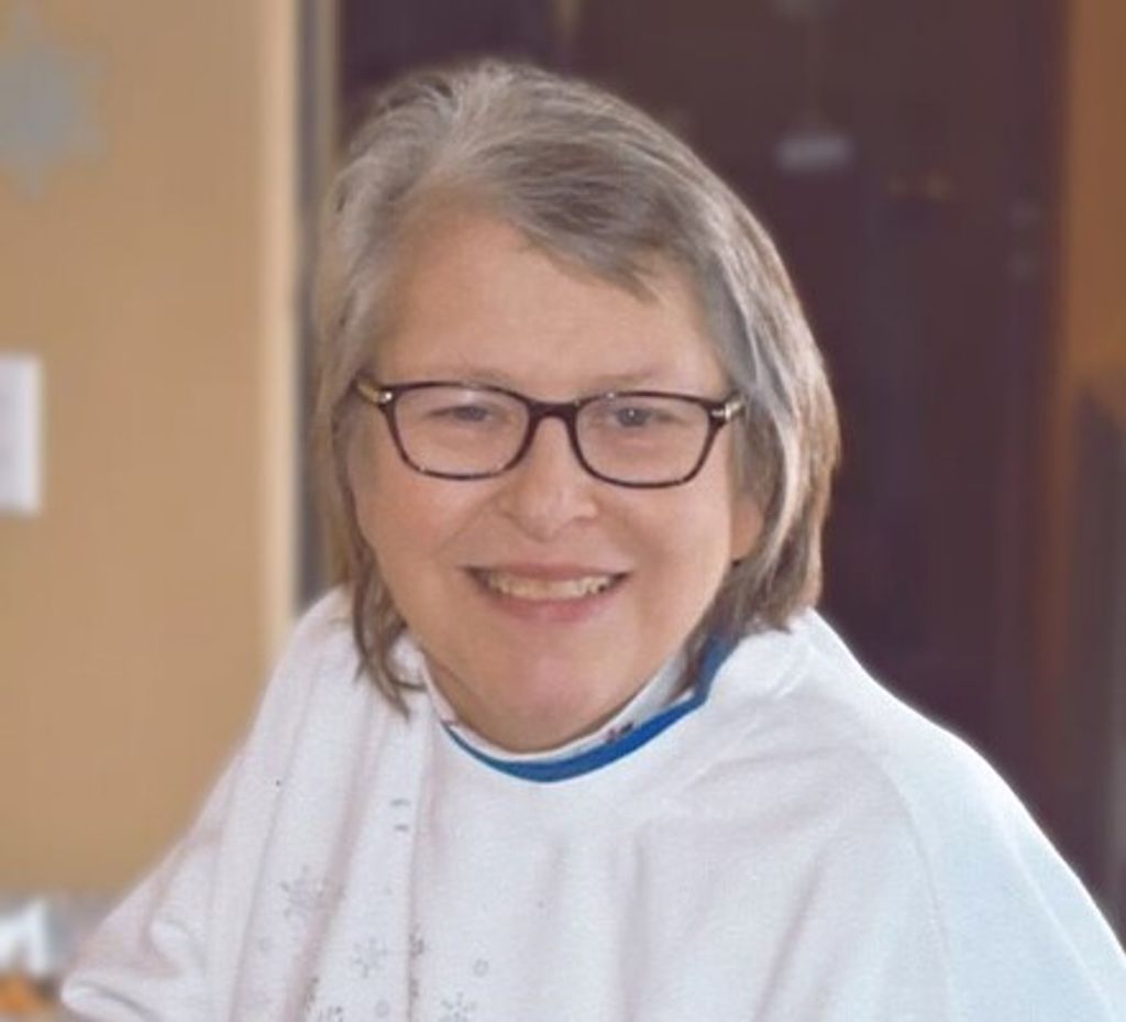 Lynne A Silva Profile Photo