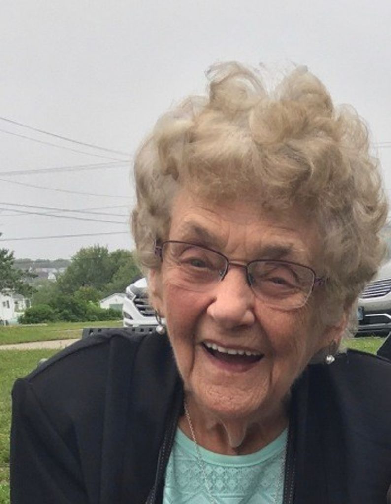 Shirley MacLellan