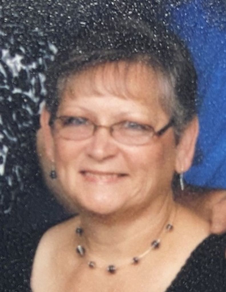 Carolyn Davis