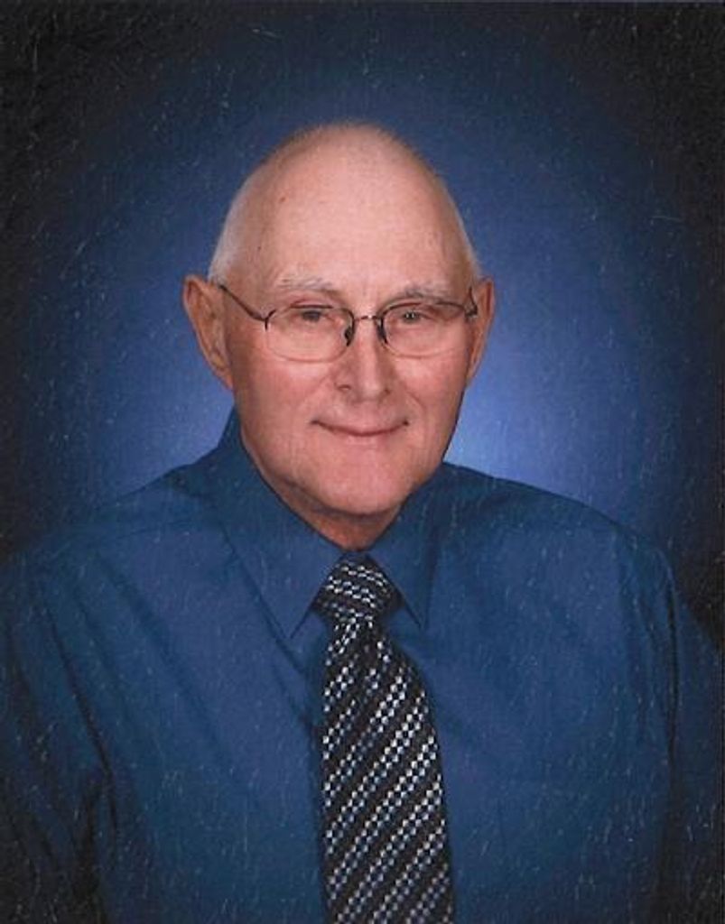 Leslie "Les" Landenberger