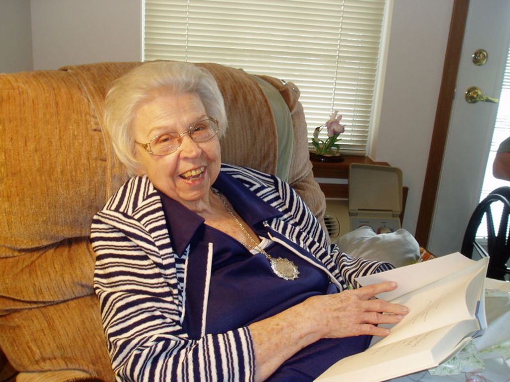 Pauline Leila Ray Schumaker