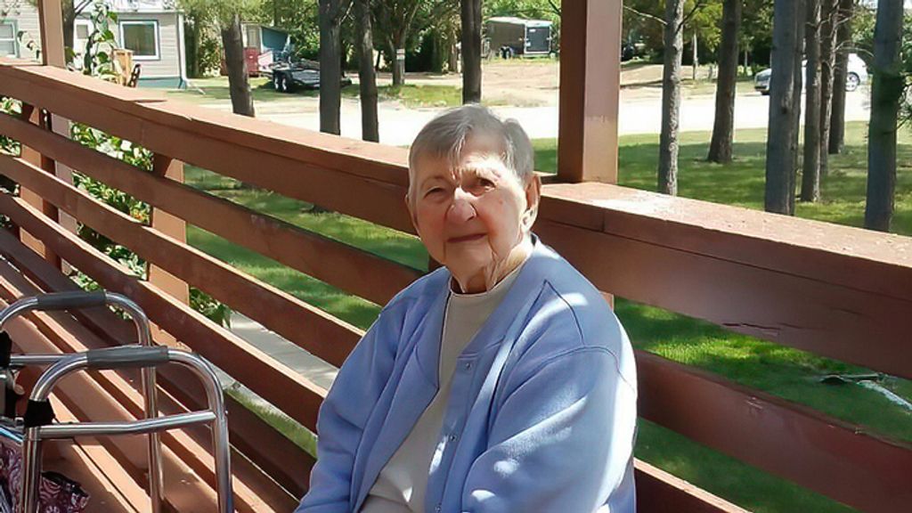 Gladys V. Wolfe Profile Photo
