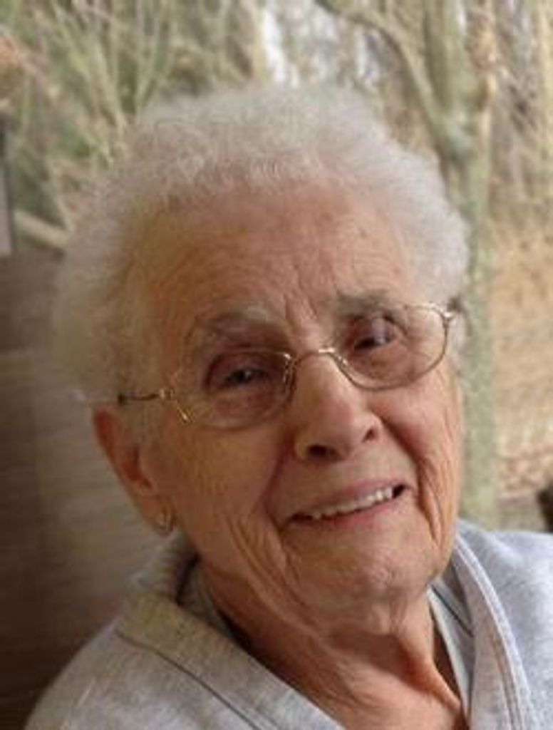 Joan Tullis