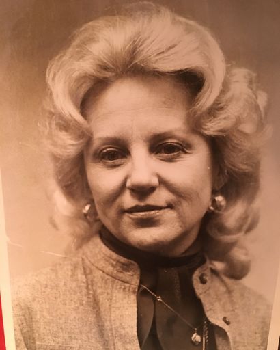 Julia Brumfield Nesbit Peters's obituary image